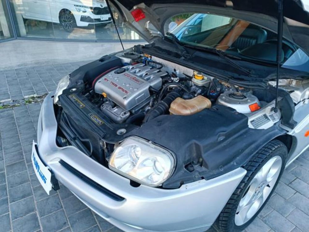 Alfa Romeo Gtv usata a Pisa (13)
