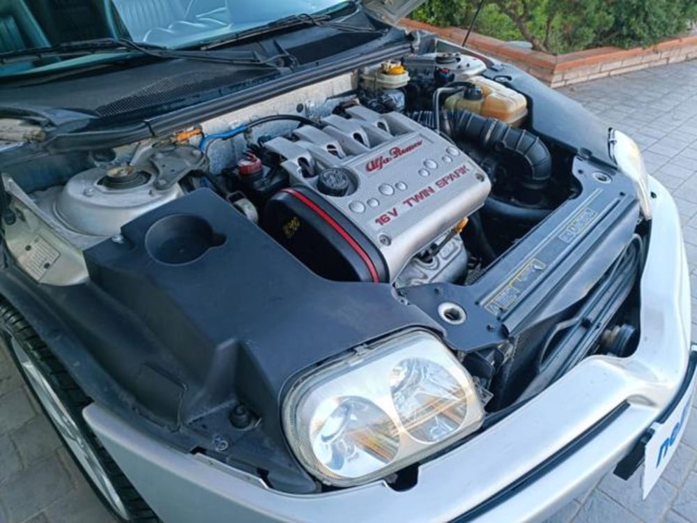 Alfa Romeo Gtv usata a Pisa (14)