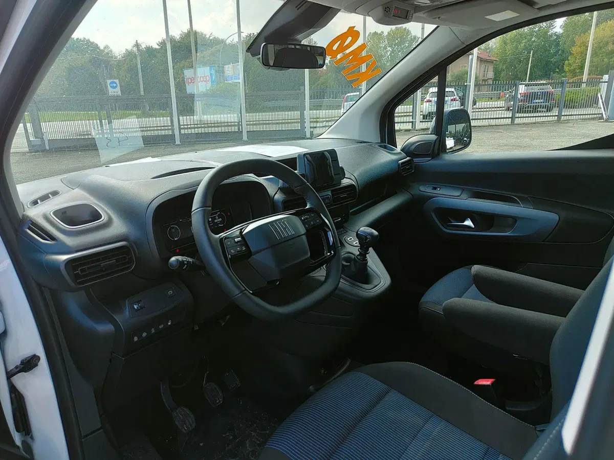 Fiat Doblò nuova a Torino (13)
