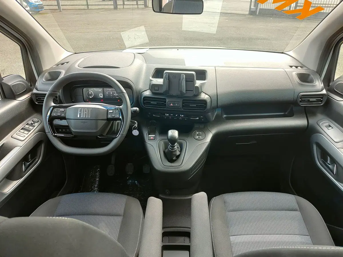 Fiat Doblò nuova a Torino (14)