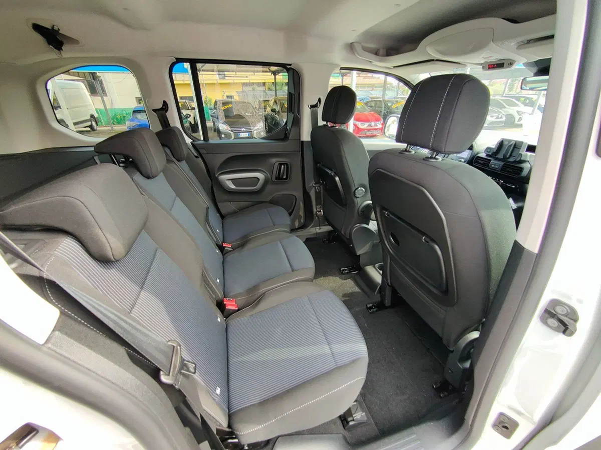 Fiat Doblò nuova a Torino (19)