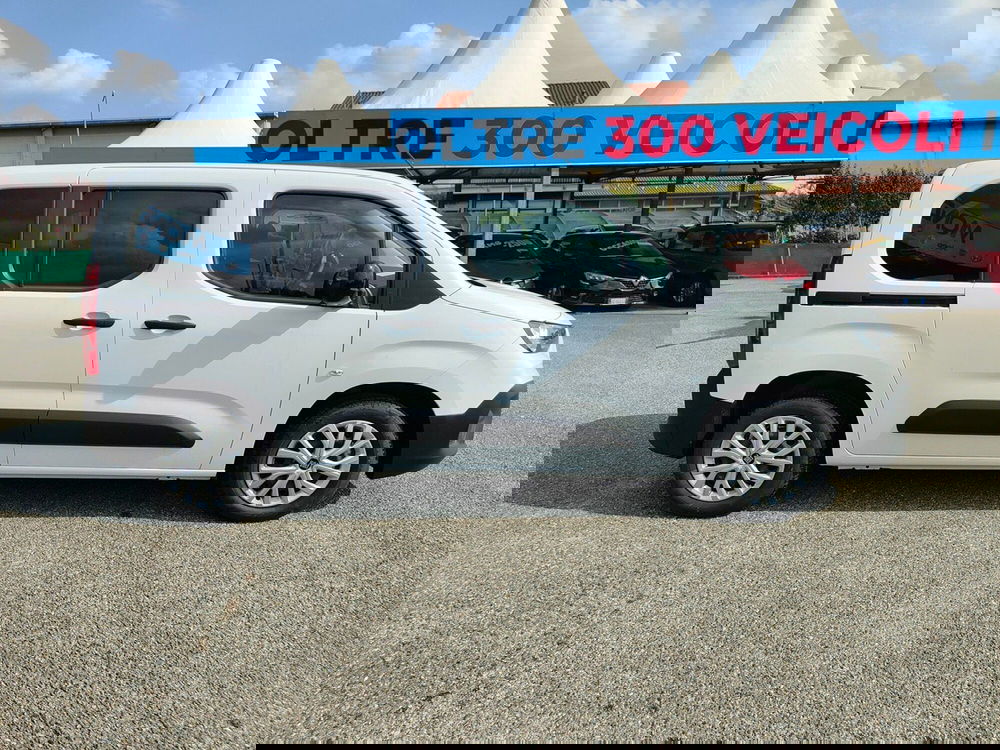 Fiat Doblò nuova a Torino (4)