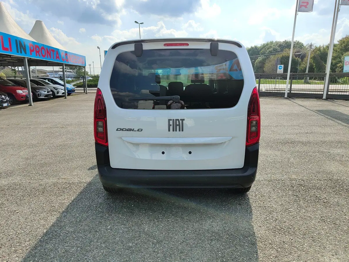 Fiat Doblò nuova a Torino (6)