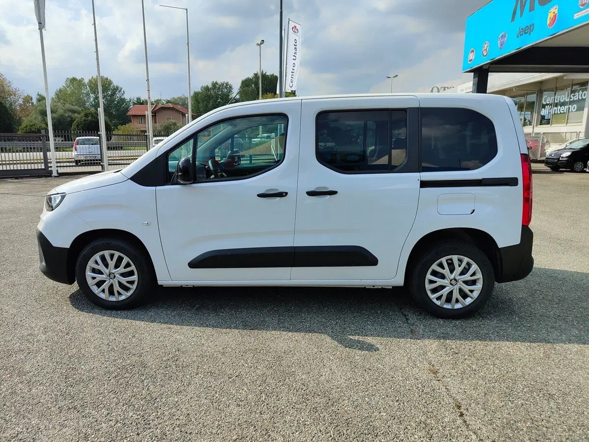 Fiat Doblò nuova a Torino (8)