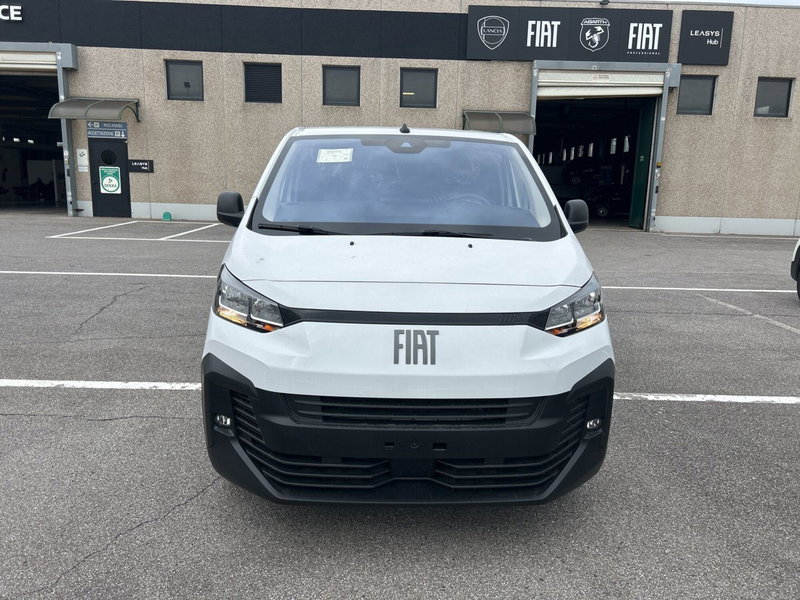 Fiat Scudo Furgone nuova a Bergamo (9)