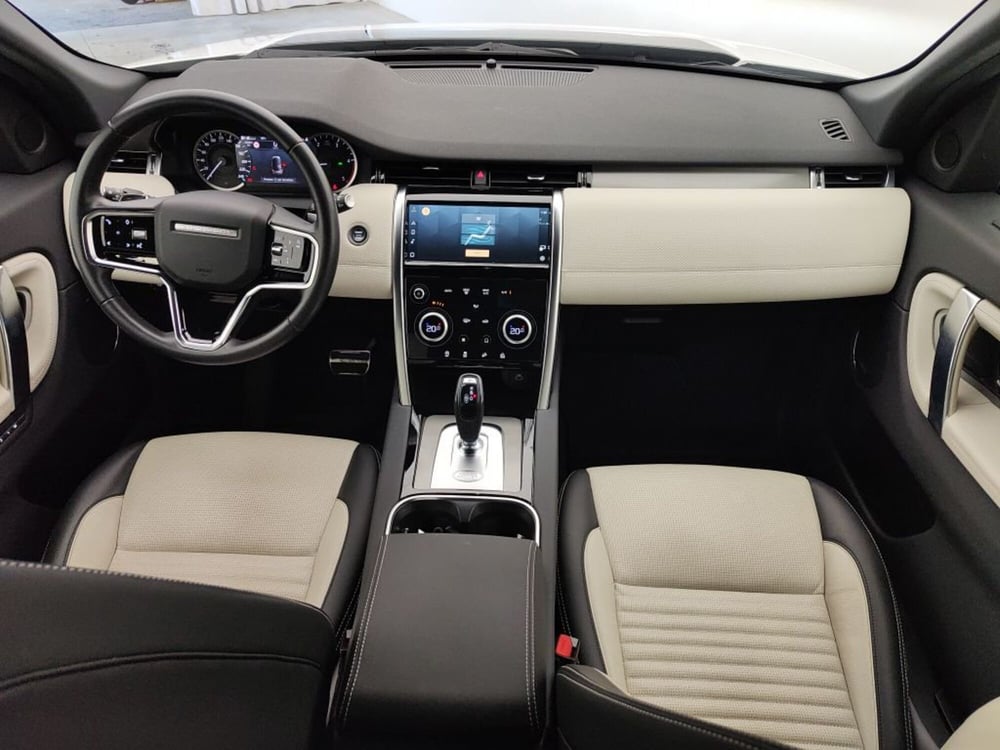 Land Rover Discovery Sport usata a Ragusa (3)