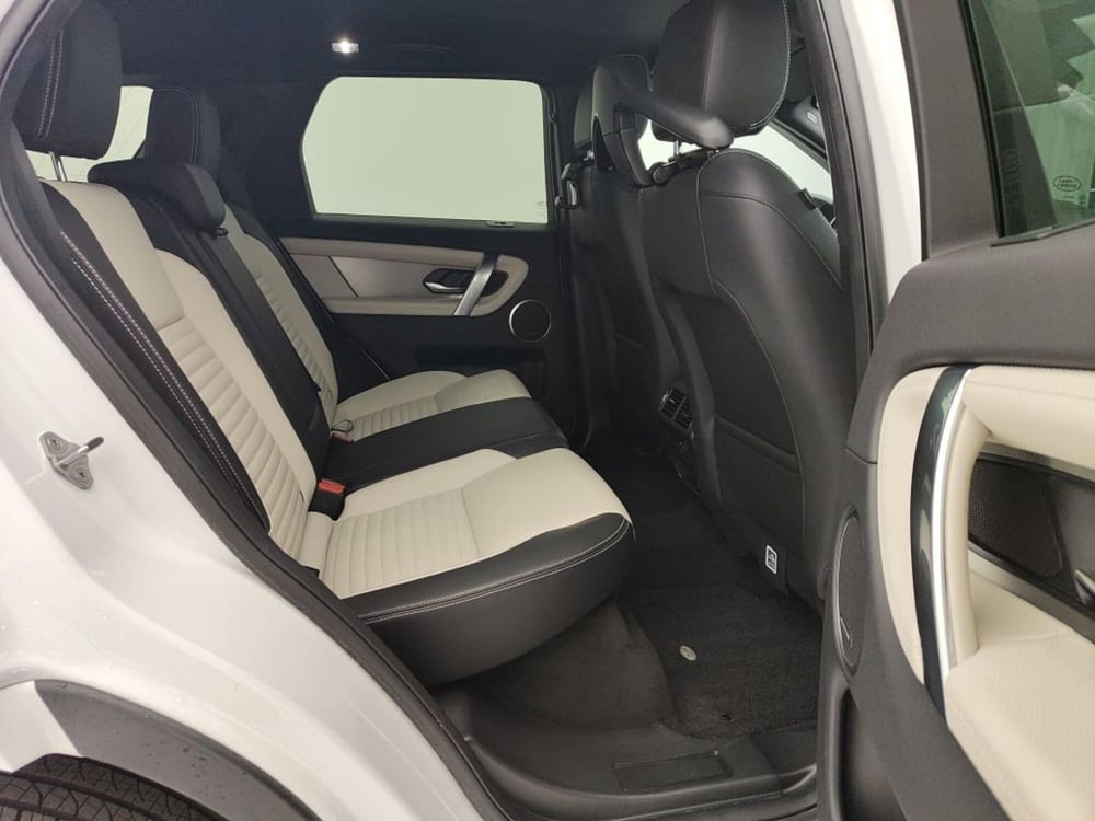 Land Rover Discovery Sport usata a Ragusa (5)