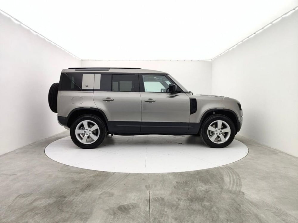 Land Rover Defender usata a Ragusa (6)