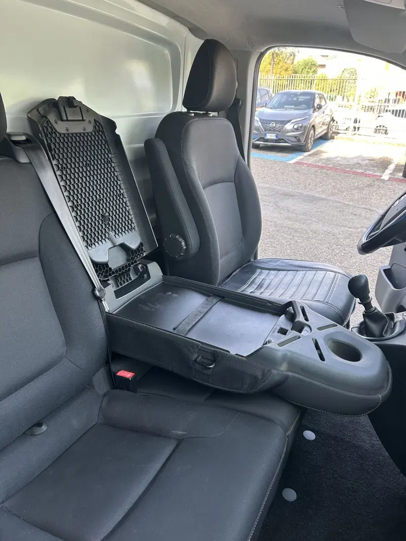 Nissan NV300 Furgone usata a Modena (18)