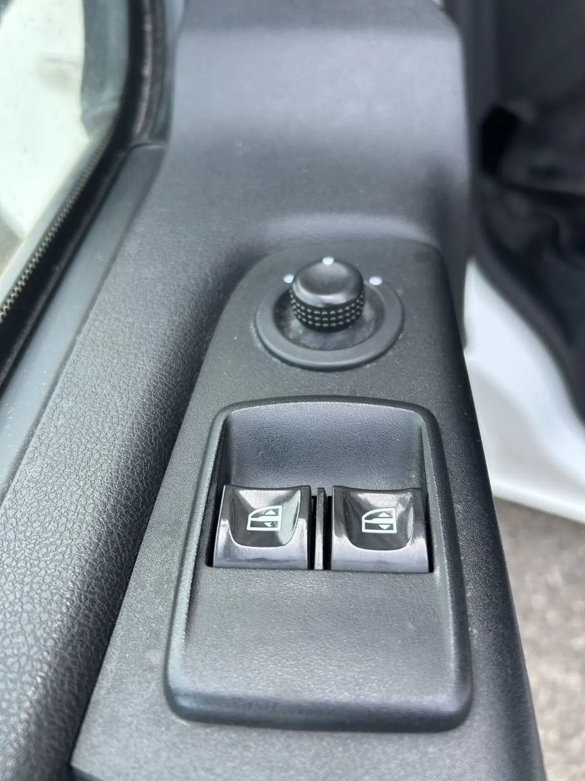 Nissan NV300 Furgone usata a Modena (19)