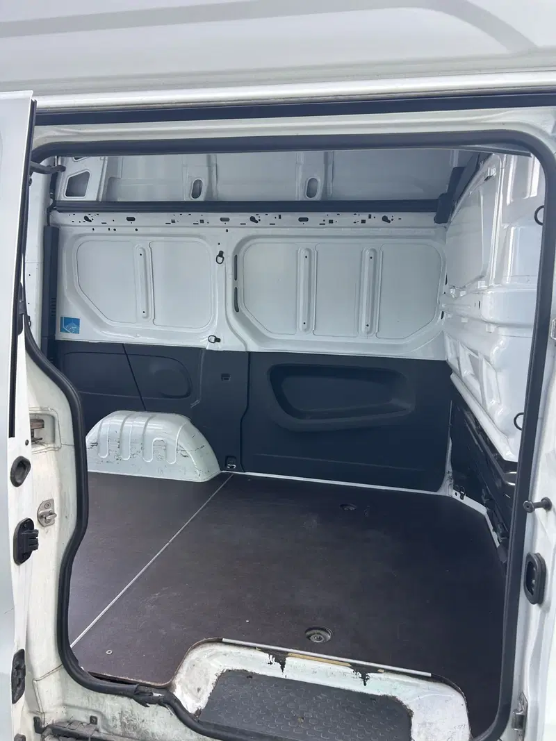 Nissan NV300 Furgone usata a Modena (6)