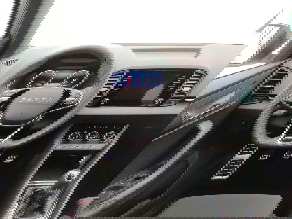 Skoda Karoq nuova a Varese (13)