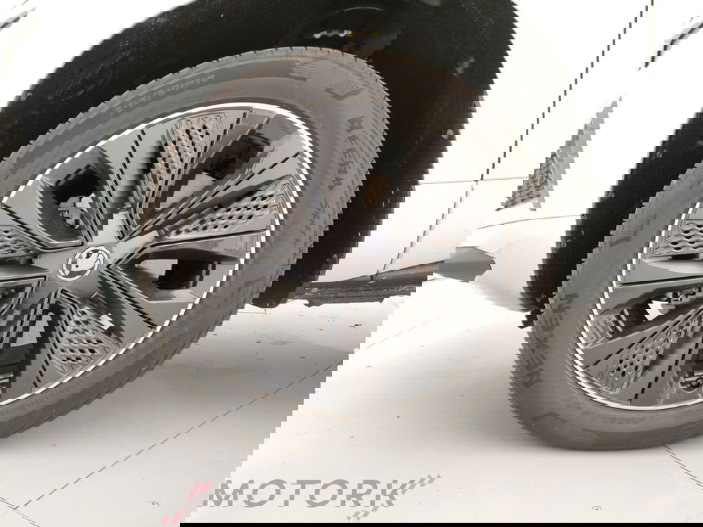 Skoda Karoq nuova a Varese (6)