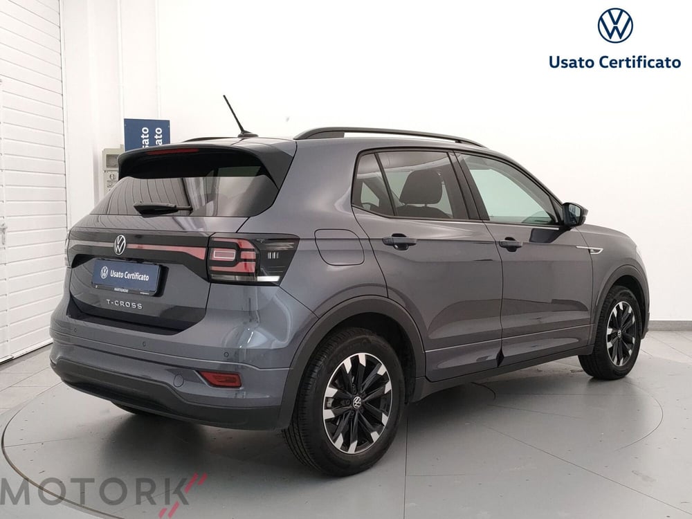 Volkswagen T-Cross usata a Varese (8)
