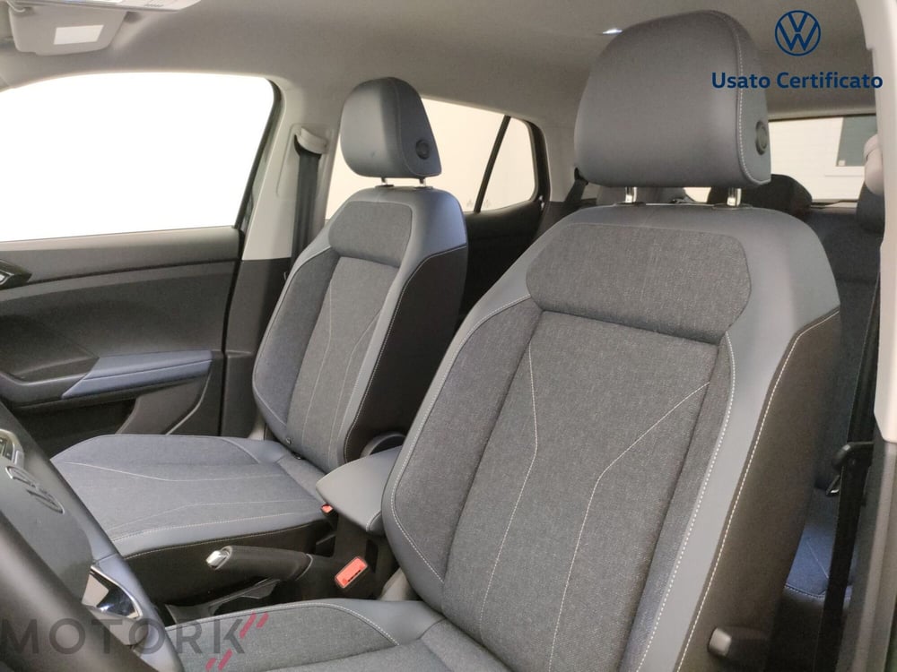 Volkswagen T-Cross usata a Varese (12)