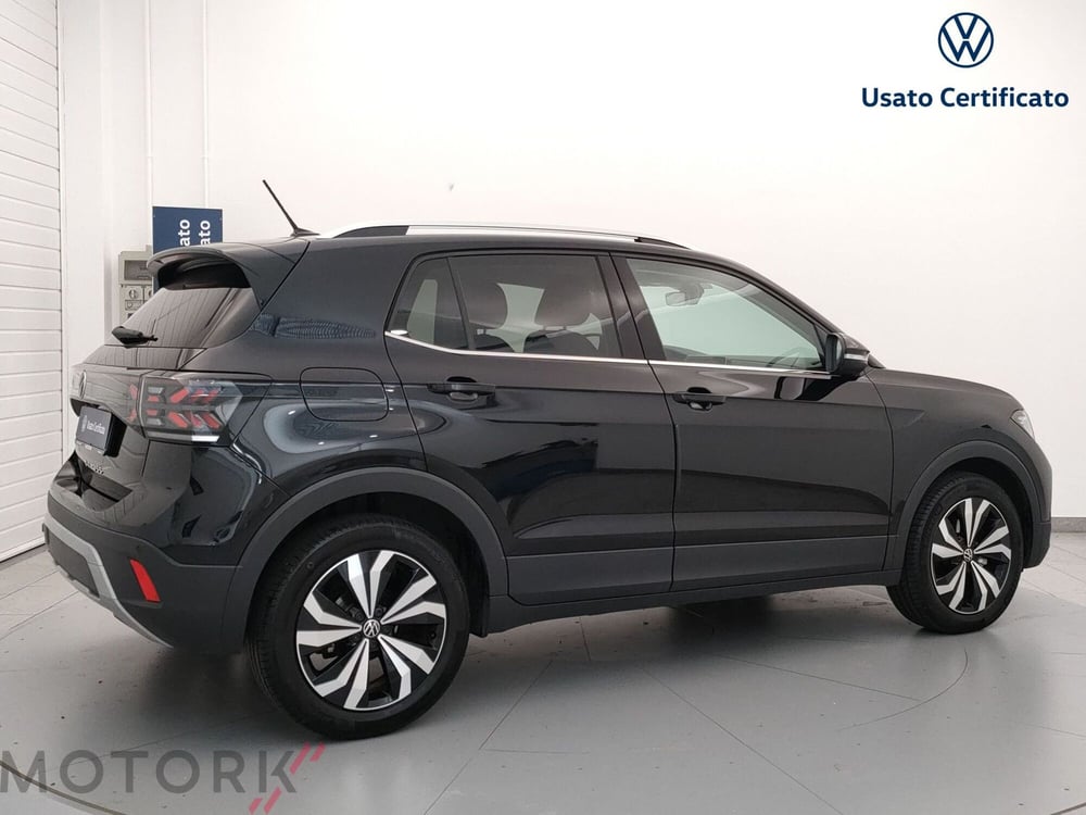 Volkswagen T-Cross usata a Varese (8)