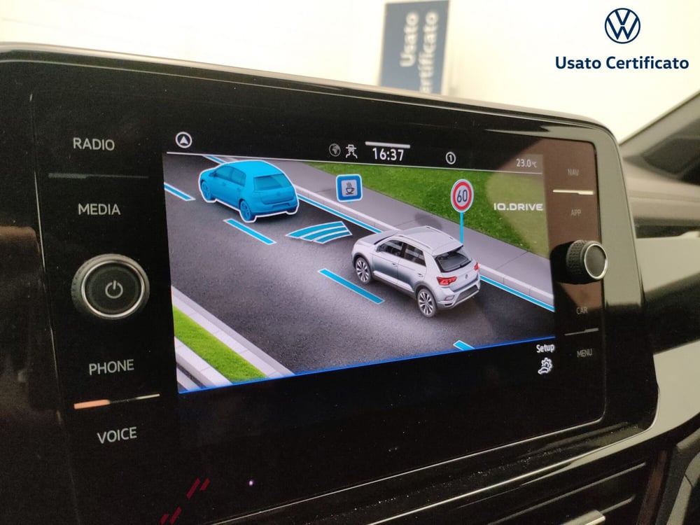 Volkswagen T-Roc usata a Varese (14)