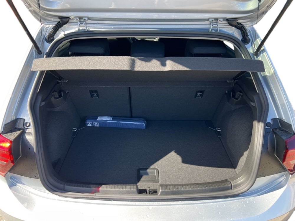 Volkswagen Polo nuova a Siena (10)