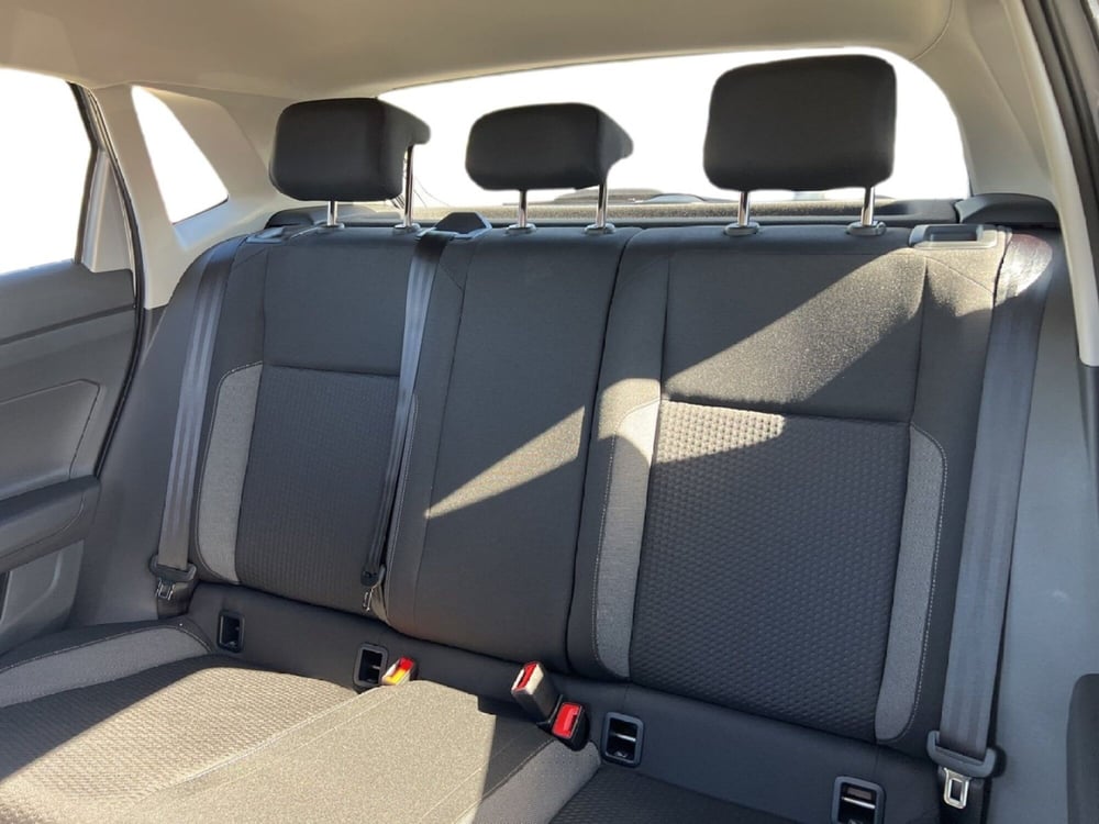 Volkswagen Polo nuova a Siena (12)