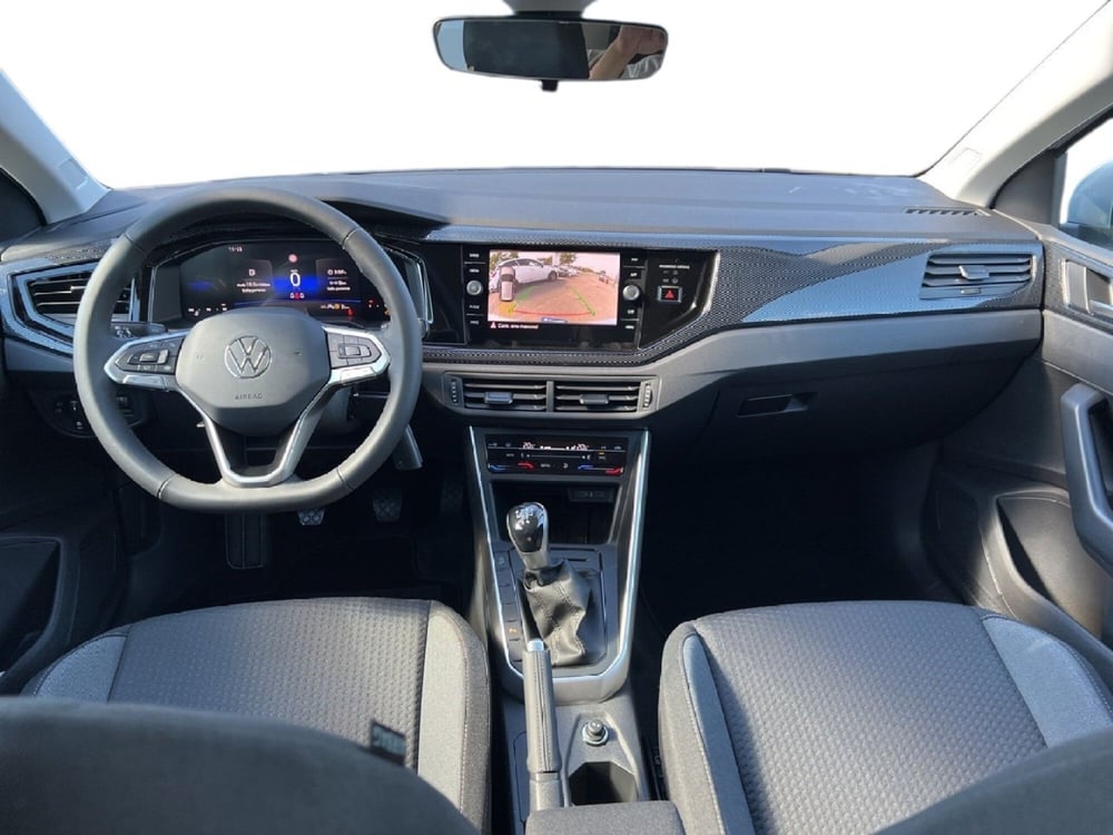 Volkswagen Polo nuova a Siena (13)