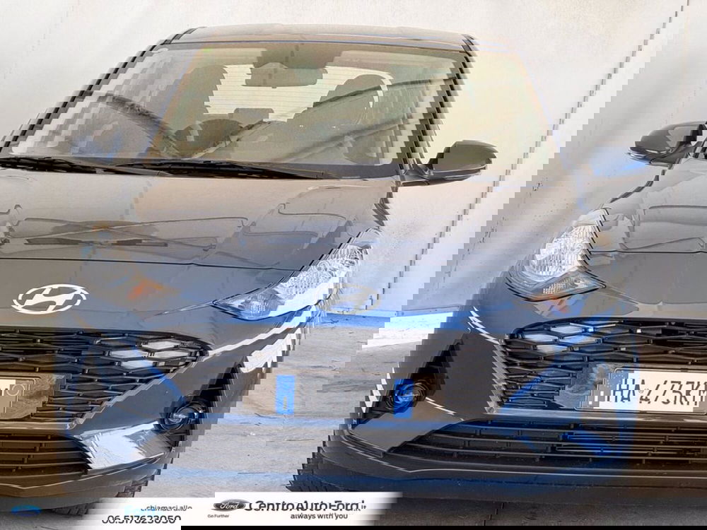 Hyundai i10 nuova a Roma (2)