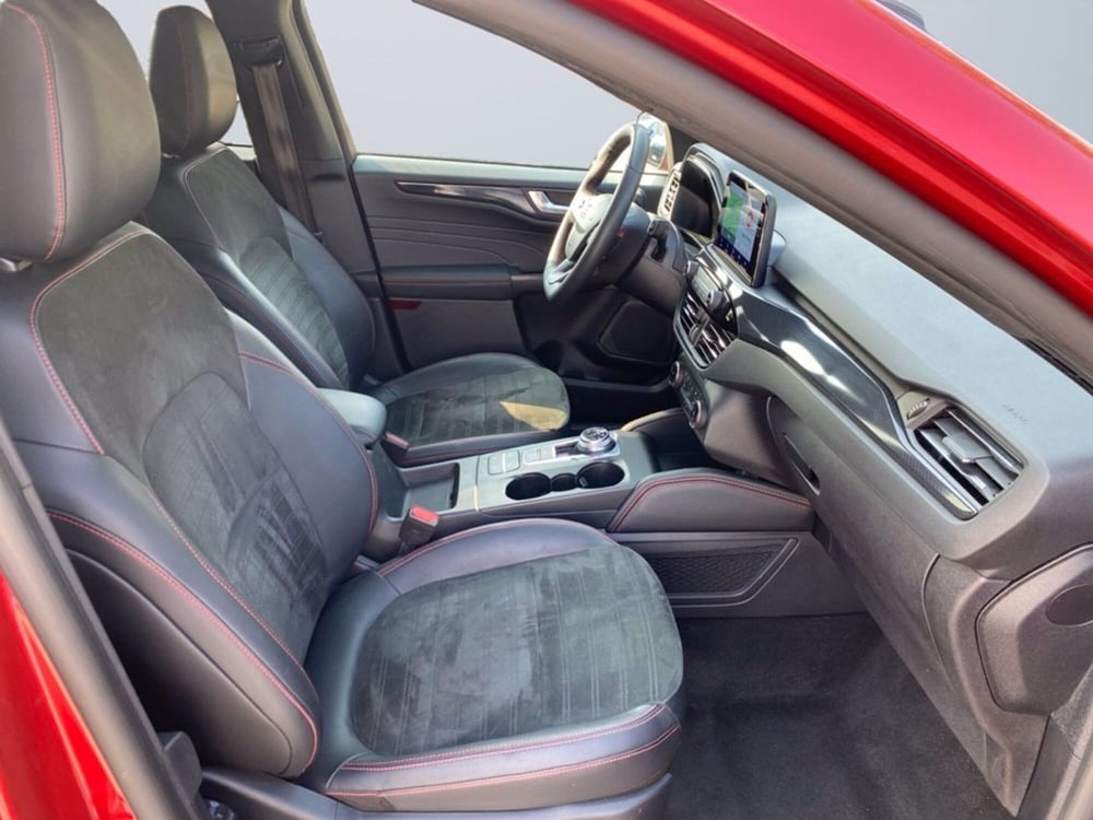 Ford Kuga usata a Milano (11)