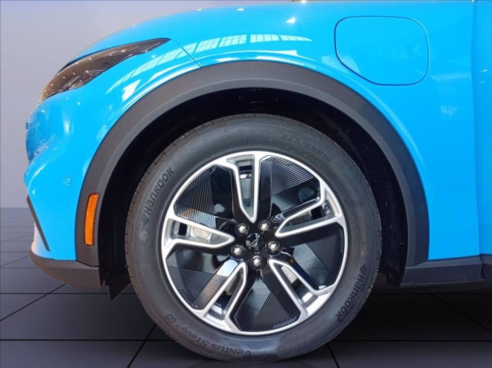 Ford Mustang Mach-E nuova a Milano (9)