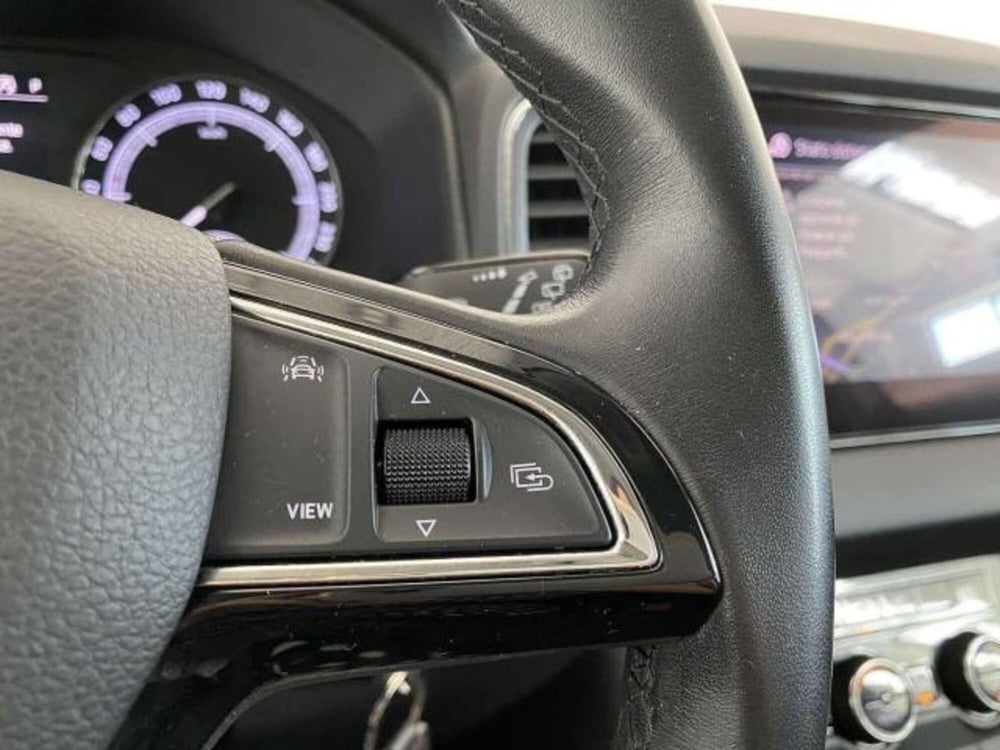 Skoda Karoq usata a Matera (10)