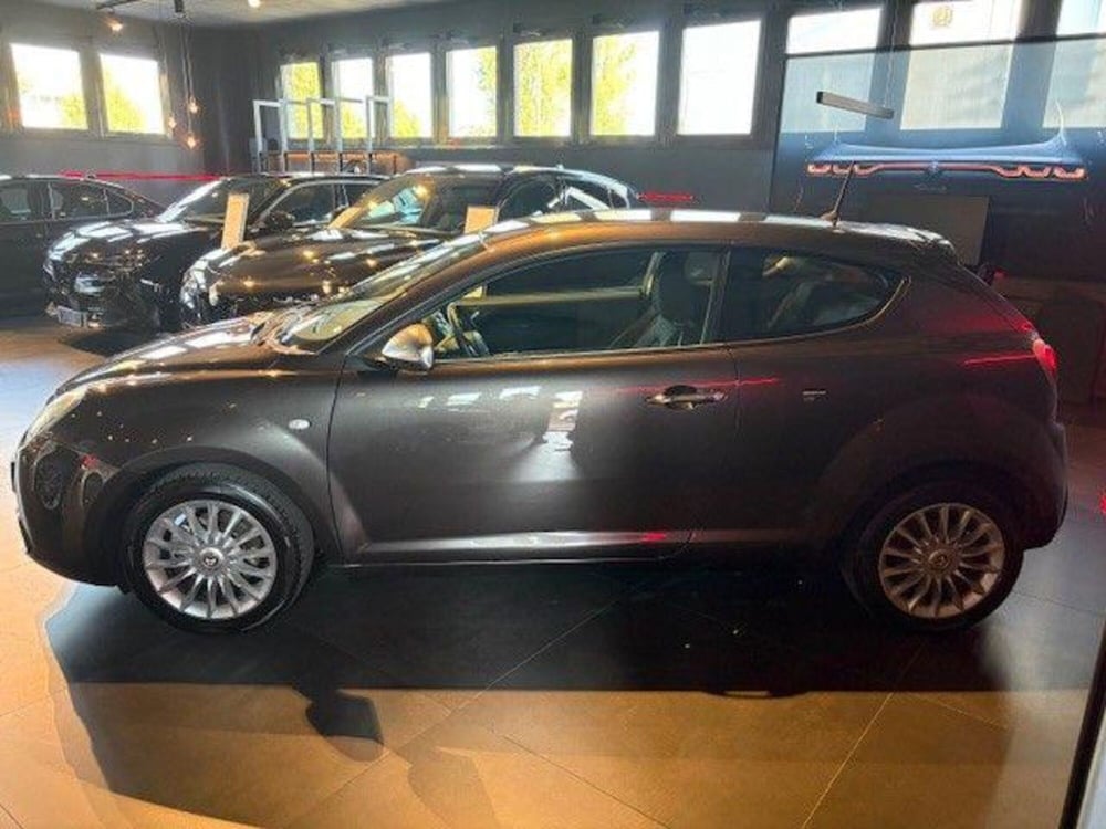 Alfa Romeo MiTo usata a Modena (5)