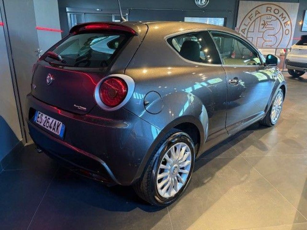 Alfa Romeo MiTo usata a Modena (6)