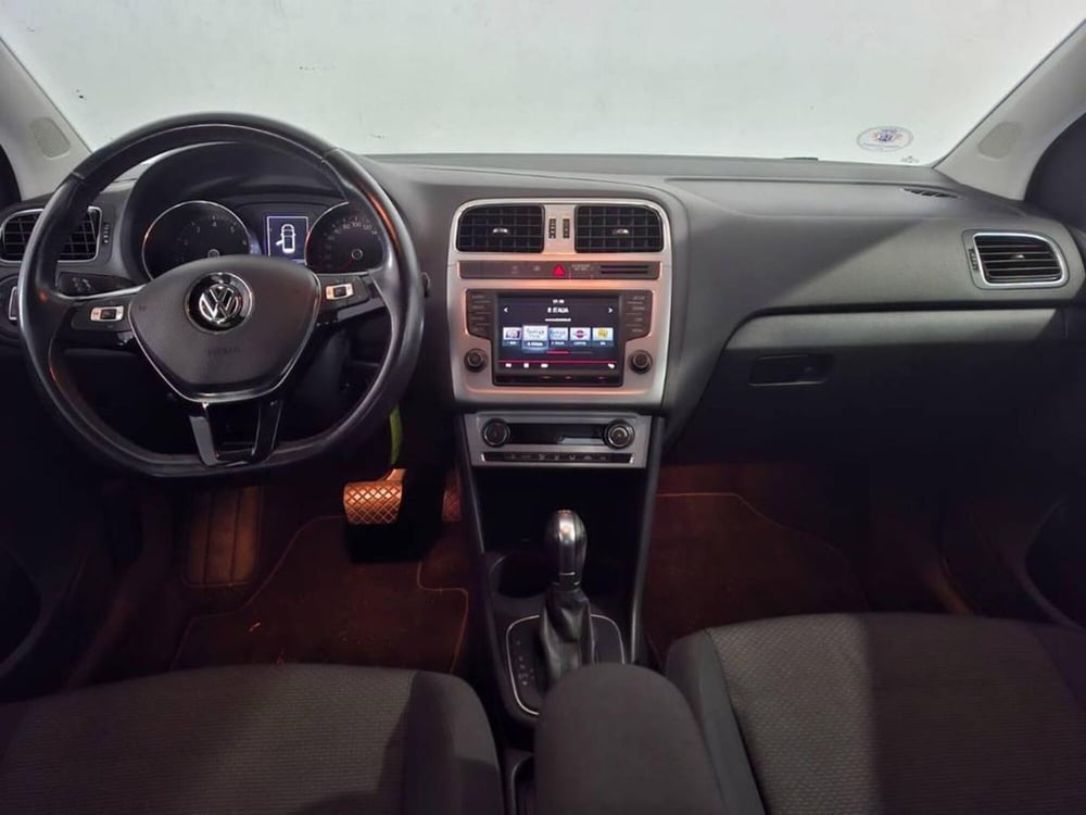 Volkswagen Polo usata a Torino (9)