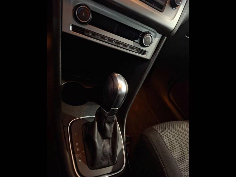 Volkswagen Polo usata a Torino (8)