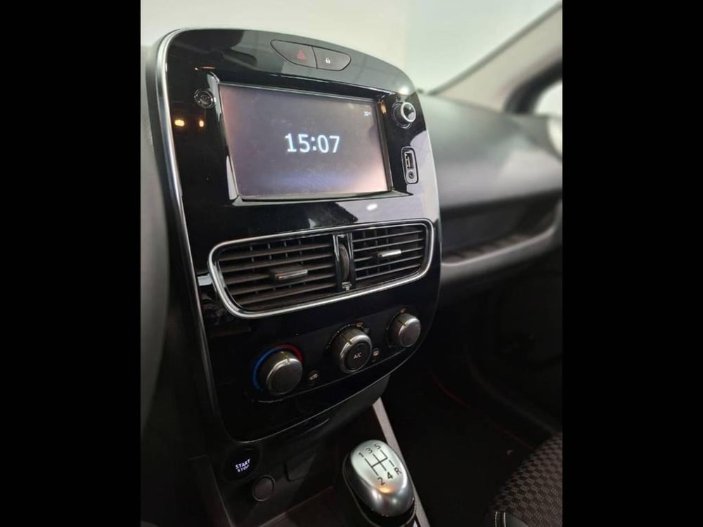 Renault Clio usata a Torino (8)