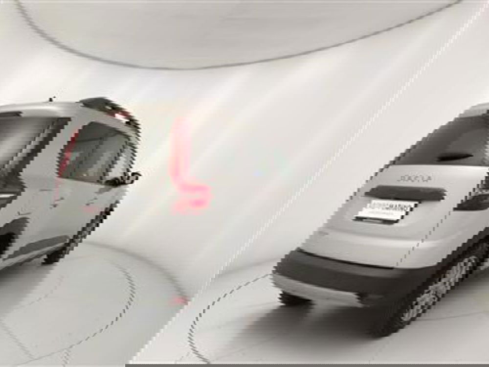 Dacia Jogger usata a Bari (7)