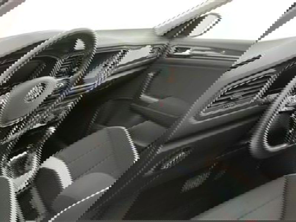 Volkswagen T-Roc usata a Bari (13)