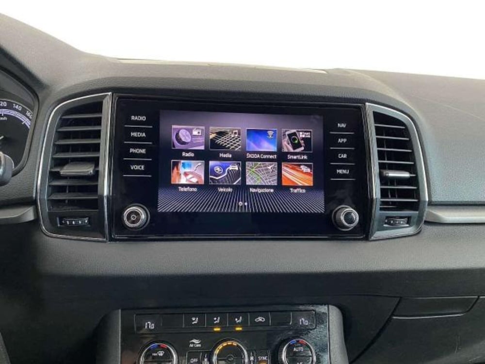 Skoda Karoq usata a Matera (13)