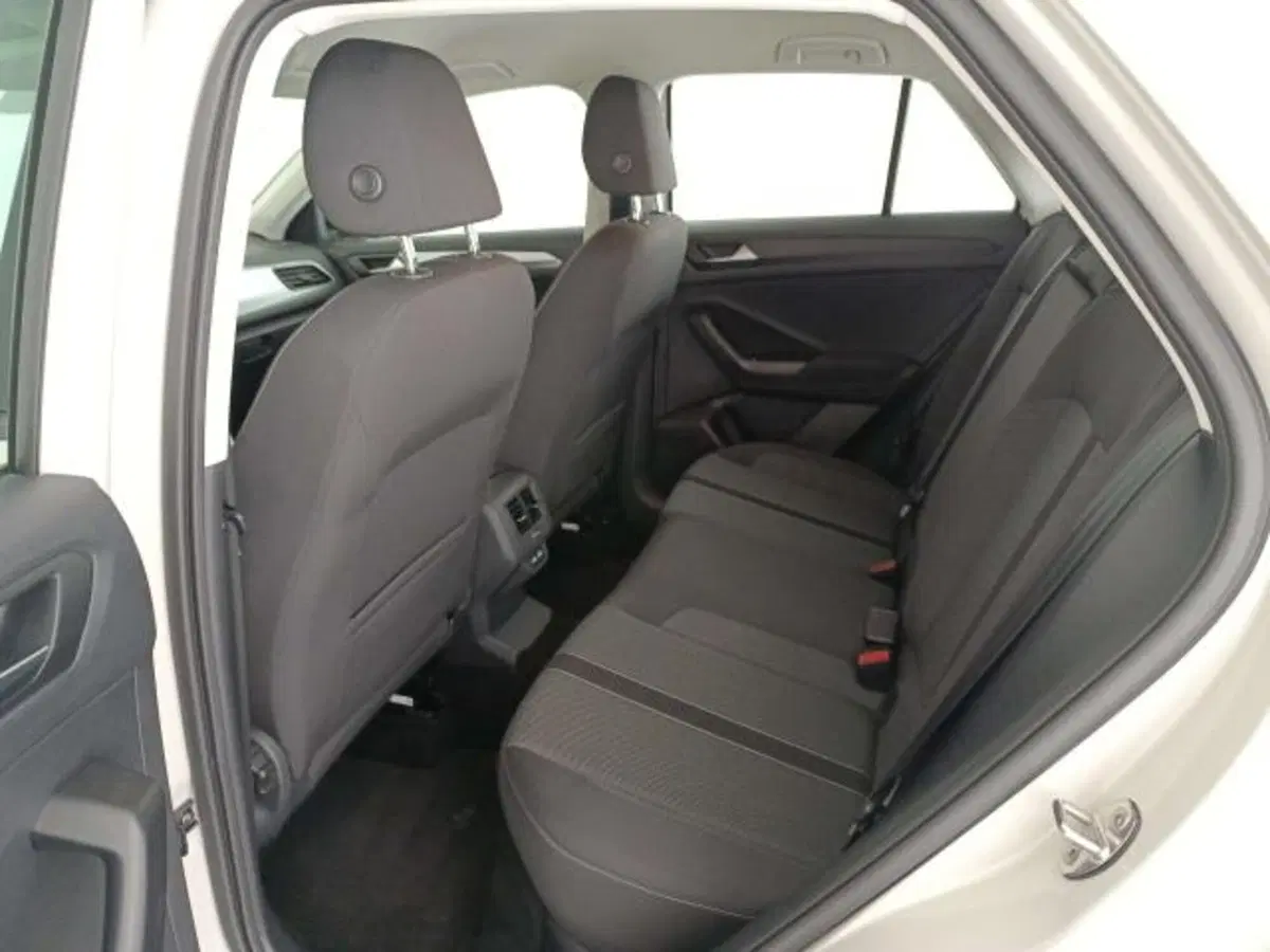 Volkswagen T-Roc usata a Matera (14)