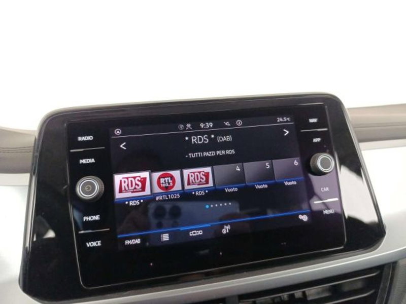 Volkswagen T-Roc usata a Matera (9)