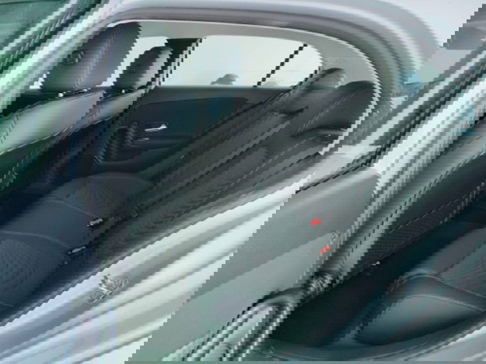 Mercedes-Benz Classe A nuova a Teramo (11)