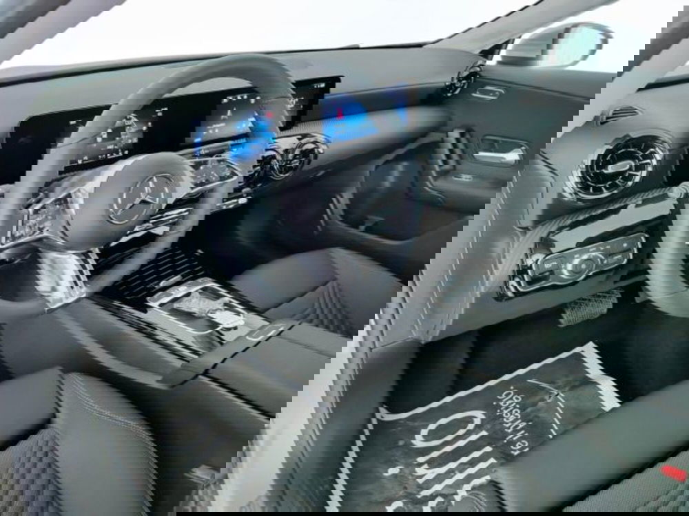 Mercedes-Benz Classe A nuova a Teramo (14)