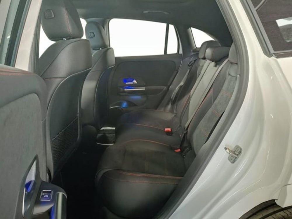 Mercedes-Benz GLA SUV nuova a Teramo (10)
