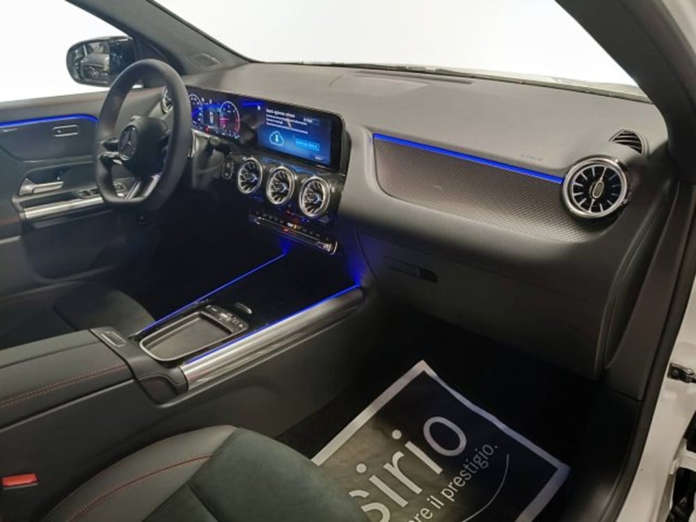 Mercedes-Benz GLA SUV nuova a Teramo (11)