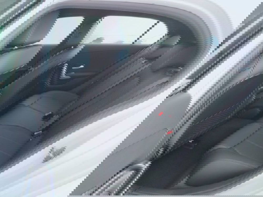 Mercedes-Benz Classe A nuova a Teramo (11)