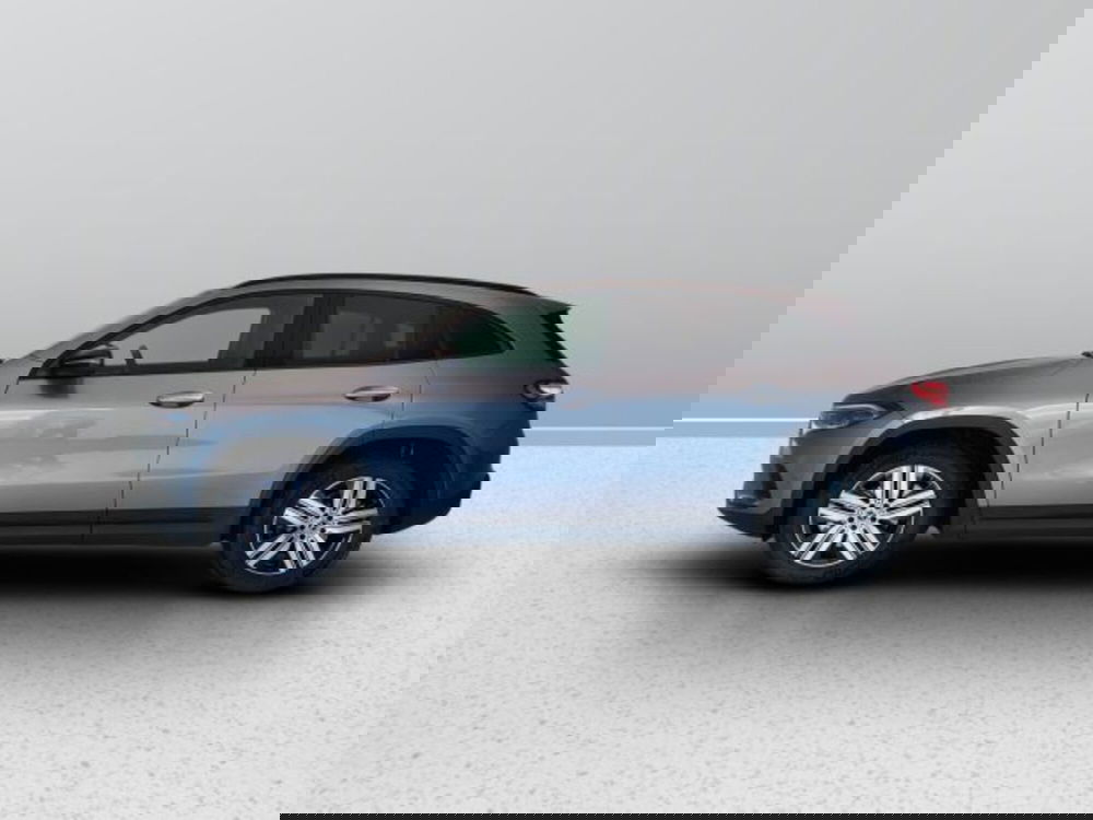Mercedes-Benz EQA usata a Teramo (3)