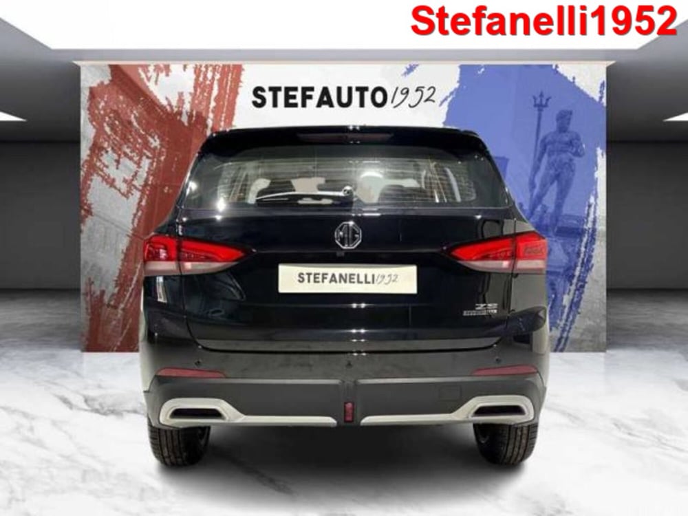 Mg ZS EV nuova a Bologna (6)