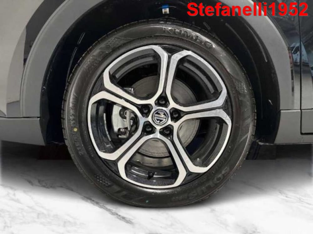 Mg ZS EV nuova a Bologna (8)