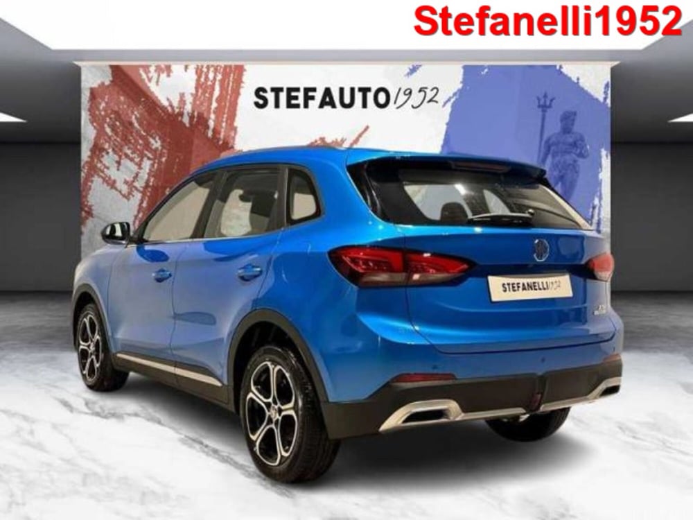 Mg ZS EV nuova a Bologna (5)