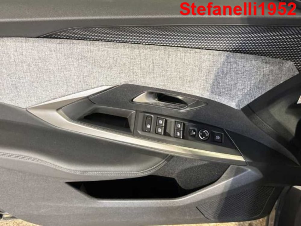Peugeot 5008 nuova a Bologna (10)