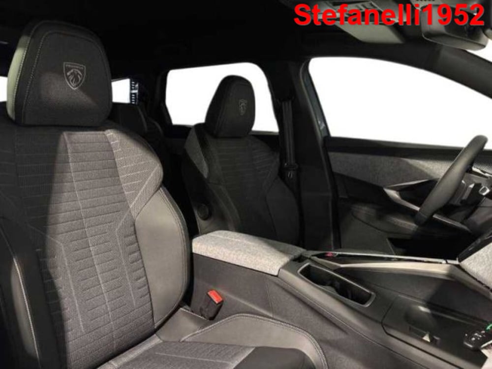 Peugeot 5008 nuova a Bologna (16)