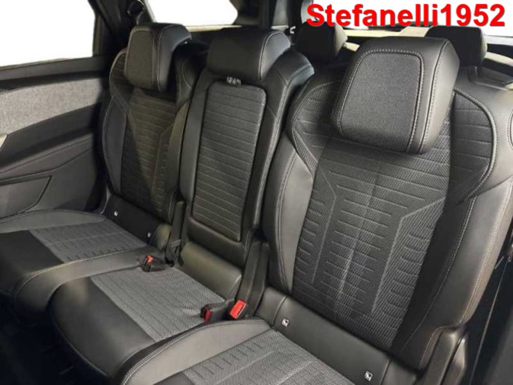 Peugeot 5008 nuova a Bologna (9)